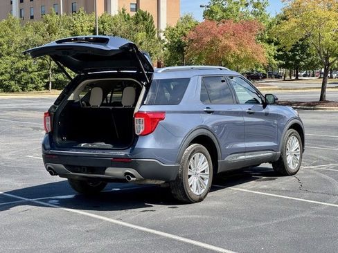 Used 2021 Ford Explorer Limited w/ Hybrid Equipment Group 310A image 18