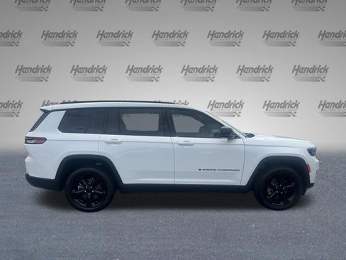 Used 2025 Jeep Grand Cherokee L Limited w/ Luxury Tech Group II AWD/4WD image 10