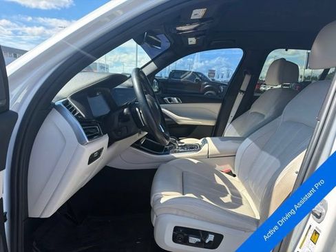 Used 2020 BMW X5 xDrive40i w/ Premium Package AWD/4WD image 16