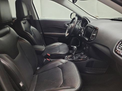 Used 2018 Jeep Compass Limited w/ Navigation Group AWD/4WD image 21