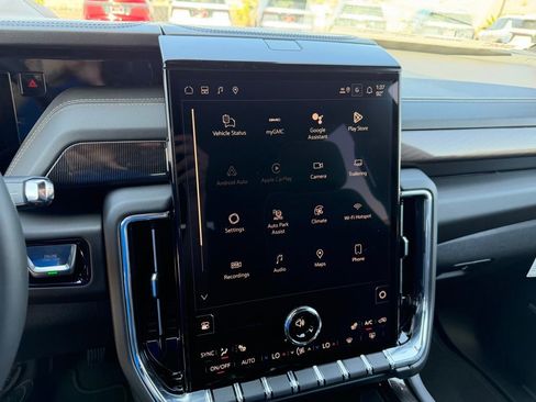 New 2026 GMC Yukon Elevation w/ LPO, Get Active Package RWD image 30