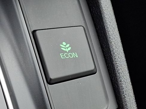 Used 2018 Honda CR-V LX image 22