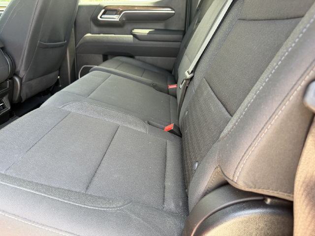 Used 2025 Chevrolet Silverado 1500 LT AWD/4WD image 22