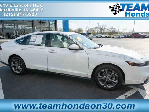 Used 2023 Honda Accord EX image 1