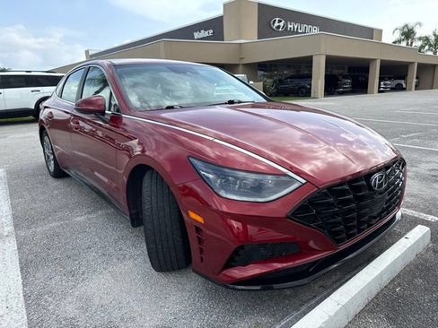 Certified 2023 Hyundai Sonata SEL FWD image 3