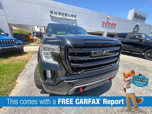 Used 2021 GMC Sierra 1500 Elevation w/ Preferred Package RWD image 3