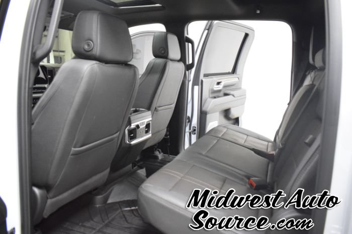 Used 2026 Chevrolet Silverado 3500 High Country w/ High Country Premium Package AWD/4WD image 34