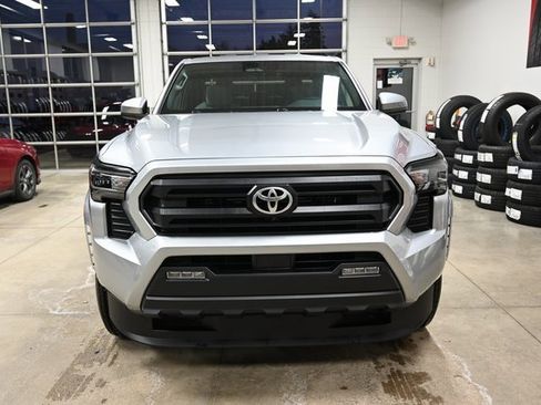 New 2026 Toyota Tacoma SR5 image 3