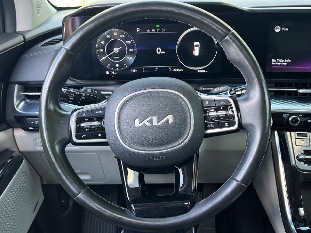 Used 2022 Kia Carnival SX Prestige FWD image 40