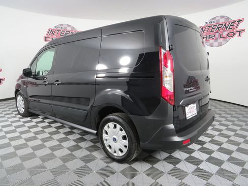 Used 2023 Ford Transit Connect XL image 5