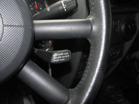 Used 2007 Jeep Wrangler X AWD/4WD image 56