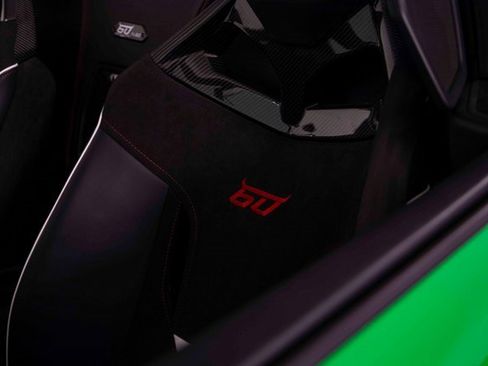 Used 2024 Lamborghini Huracan EVO image 26