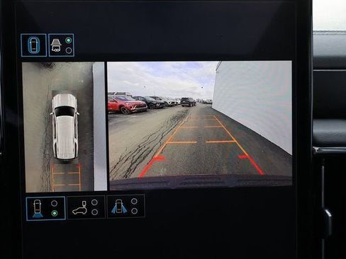 New 2026 GMC Yukon XL Denali w/ Sun & Power Step Package AWD/4WD image 28
