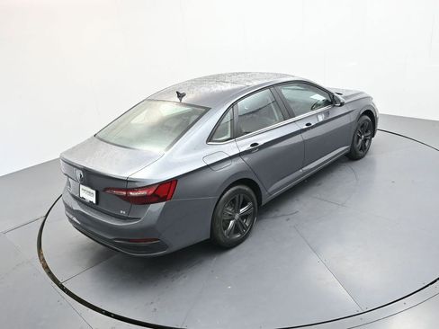 Used 2023 Volkswagen Jetta SE FWD image 30