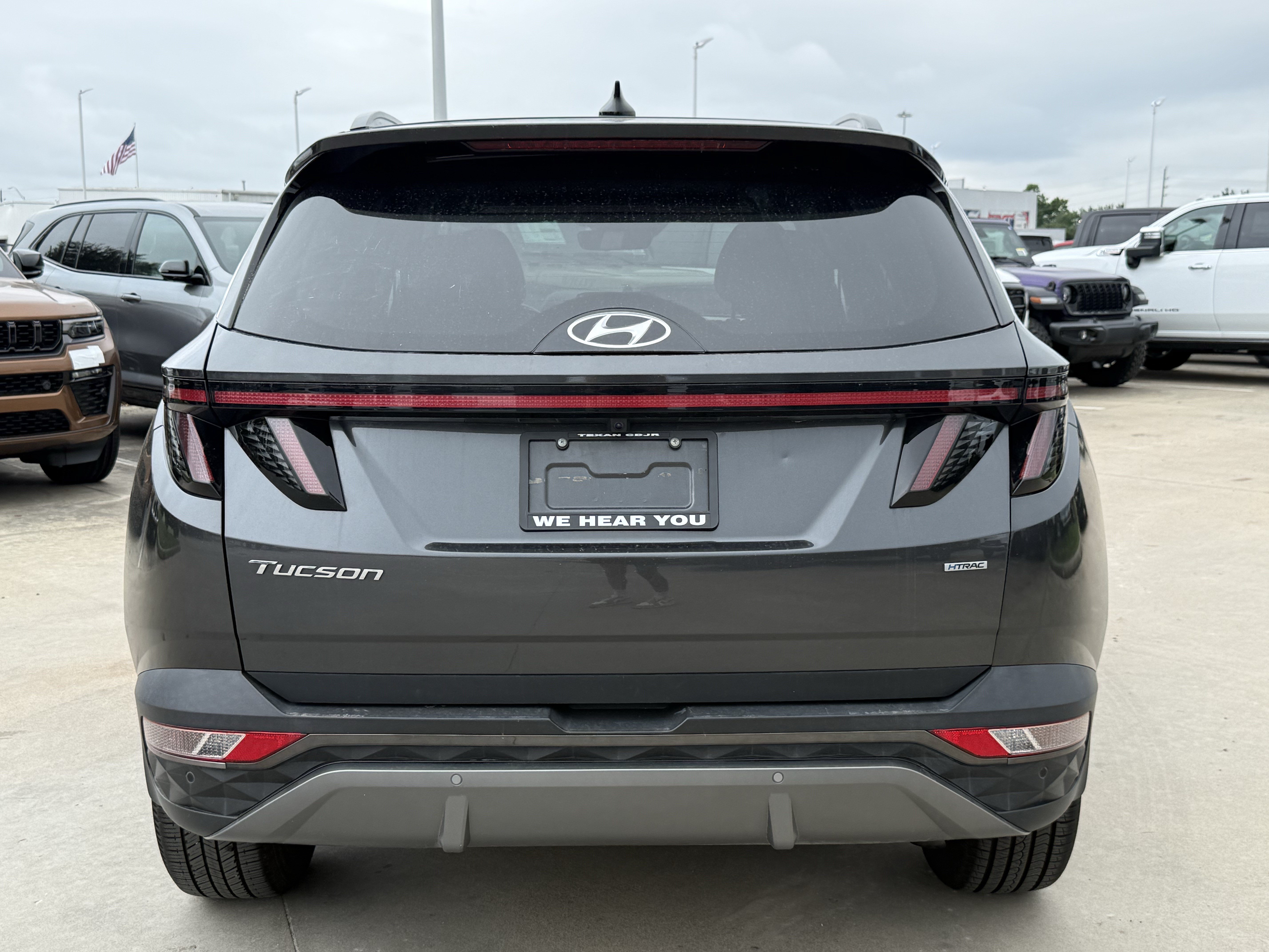 Used 2024 Hyundai Tucson Limited AWD/4WD image 6