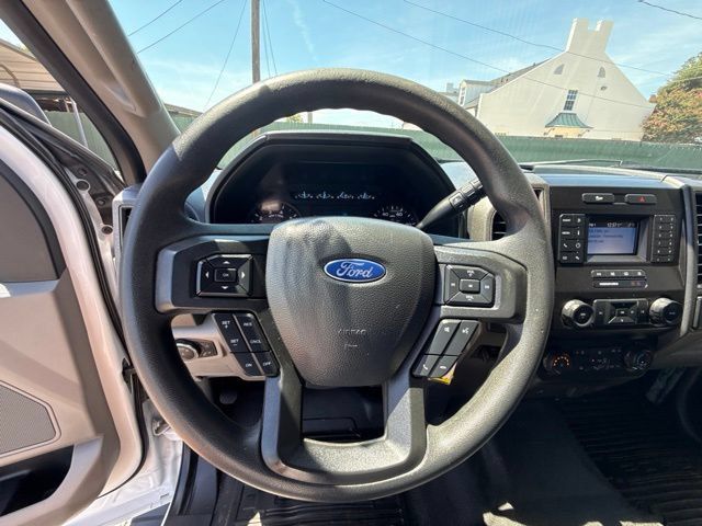 Used 2022 Ford F250 XL w/ Power Equipment Group RWD image 8