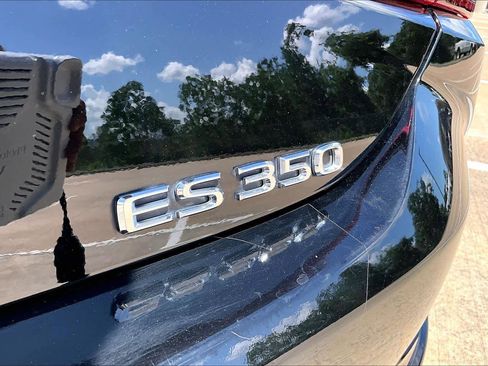 Used 2019 Lexus ES 350 w/ Accessory Package 2 FWD image 10