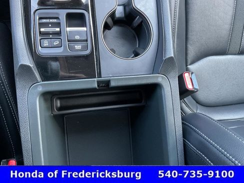 Used 2023 Honda Pilot EX-L image 39