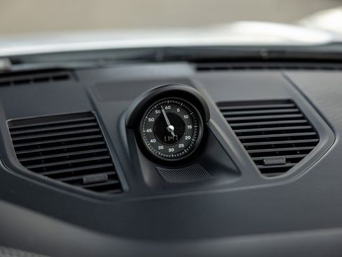 Used 2025 Porsche 911 Carrera 4 GTS image 44