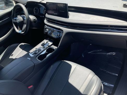 Used 2025 INFINITI QX60 Pure image 27