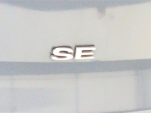 Used 2021 Ford EcoSport SE w/ SE Convenience Package FWD image 21