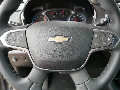 Used 2023 Chevrolet Traverse LT AWD/4WD image 25