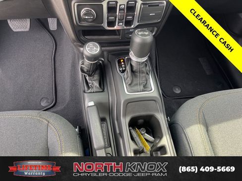 New 2025 Jeep Wrangler Unlimited Sport image 11