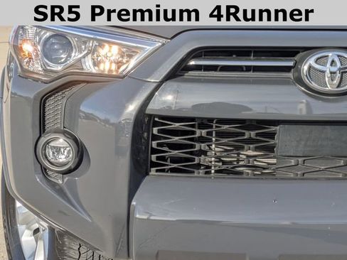 Used 2024 Toyota 4Runner SR5 Premium image 3
