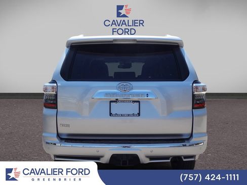 Used 2023 Toyota 4Runner Limited AWD/4WD image 3