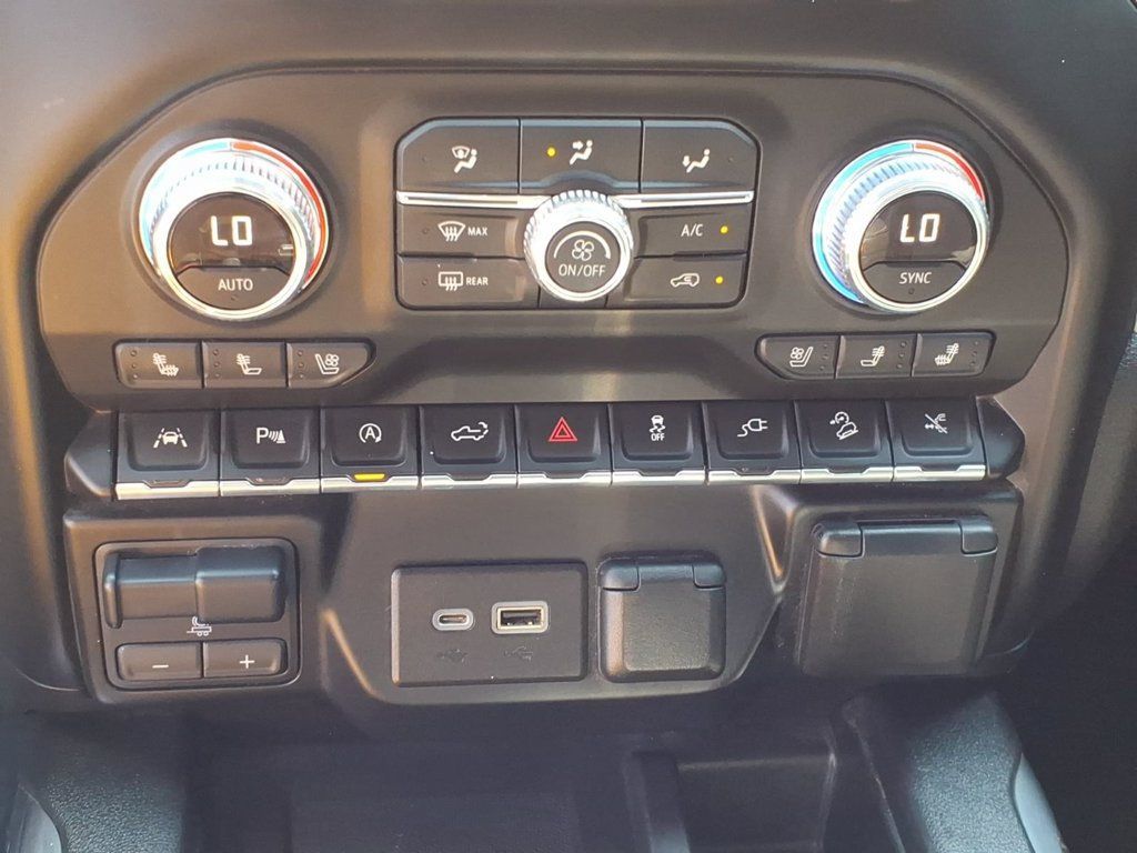 Used 2019 GMC Sierra 1500 Denali w/ Denali Ultimate Package AWD/4WD image 25