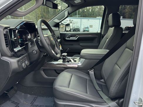 New 2026 Chevrolet Silverado 1500 LTZ w/ Z71 Off-Road Package image 8