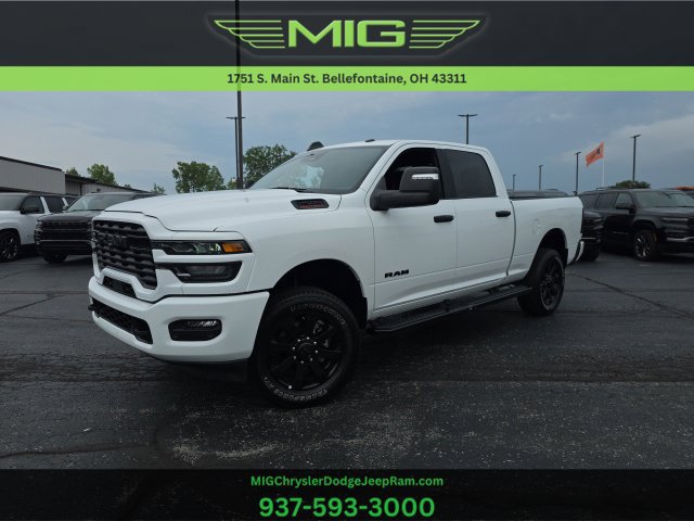 Used 2025 RAM 2500 Big Horn AWD/4WD image 1