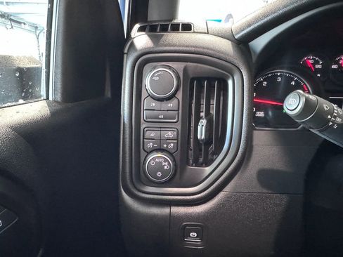 Certified 2025 Chevrolet Silverado 2500 Custom w/ Custom Value Package image 21