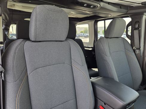 New 2026 Jeep Wrangler Unlimited Sport image 35