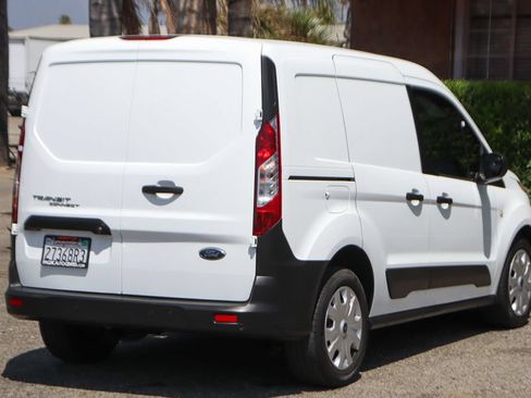 Used 2021 Ford Transit Connect XL FWD image 9