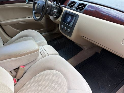 Used 2010 Buick Lucerne CX w/ CX Premium Appearance Package FWD image 14