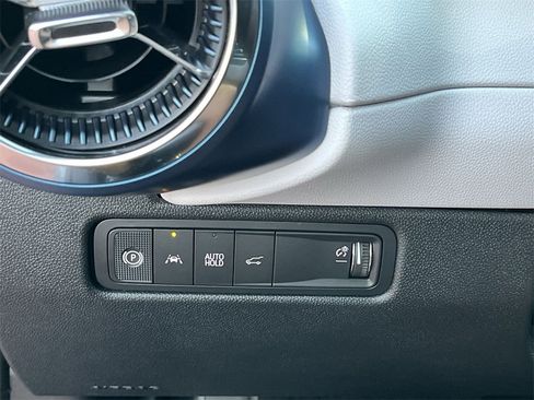 New 2026 Chevrolet Equinox EV LT image 17