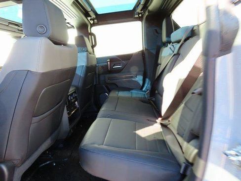 New 2025 GMC Hummer EV 3X w/ Battery Pack, 24 Module Pack image 10