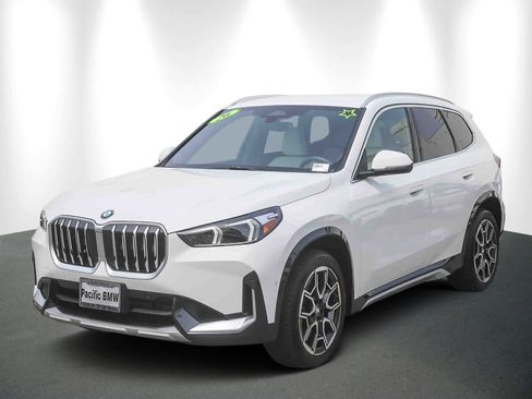 Used 2026 BMW X1 xDrive28i image 3