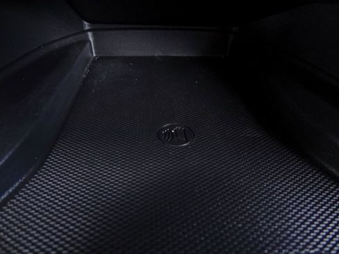 Used 2026 Chevrolet Trax ACTIV w/ Sunroof Package image 28