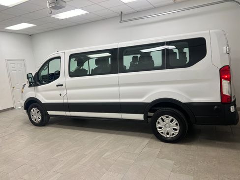Used 2024 Ford Transit 350 XLT image 7