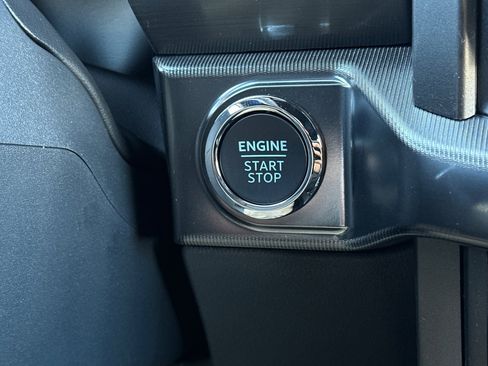 New 2025 Ford F150 Lariat w/ Equipment Group 501A Mid image 21