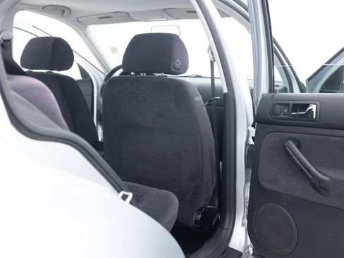 Used 2002 Volkswagen Jetta GLS image 30