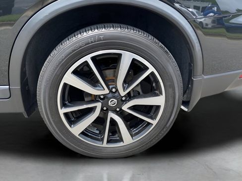 Used 2019 Nissan Rogue SL w/ Premium Package FWD image 25