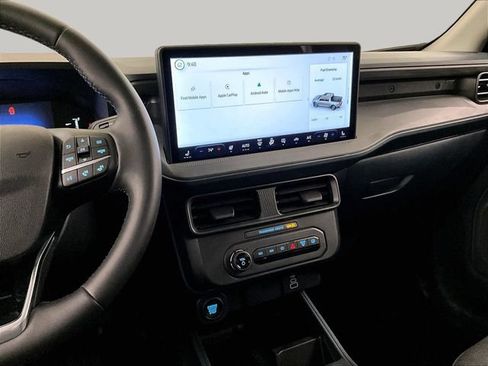 Certified 2025 Ford Maverick XLT w/ XLT Luxury Package AWD/4WD image 6