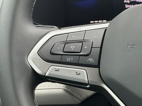 New 2026 Volkswagen Taos S FWD image 15