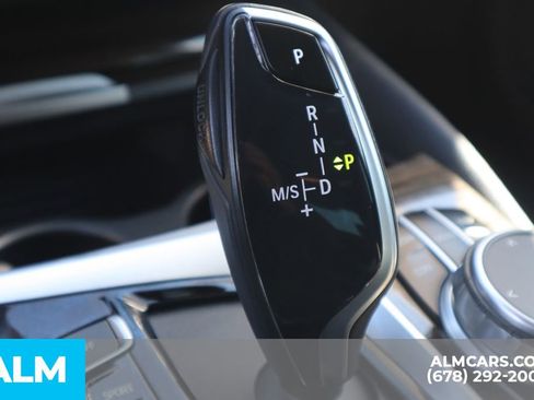 Used 2019 BMW 530e image 29