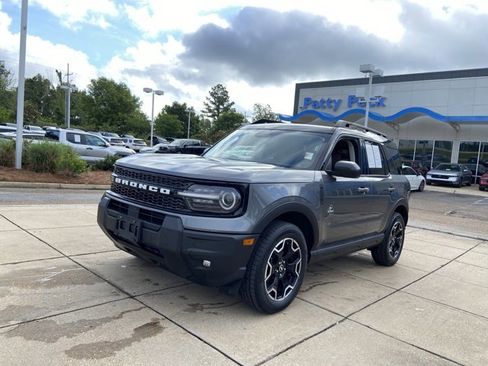 Used 2025 Ford Bronco Sport Outer Banks AWD/4WD image 4