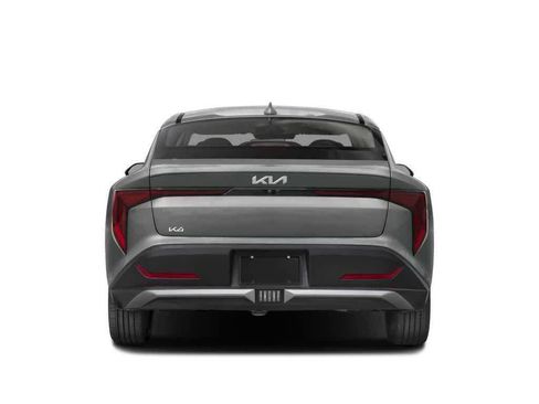 Certified 2026 Kia K4 FWD image 3