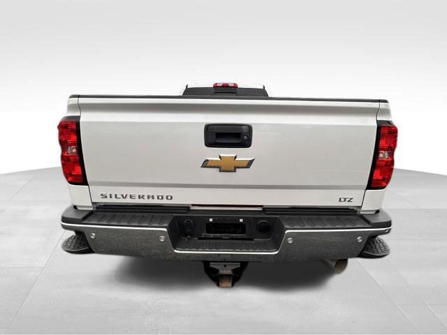 Used 2019 Chevrolet Silverado 3500 LTZ w/ Duramax Plus Package AWD/4WD image 5